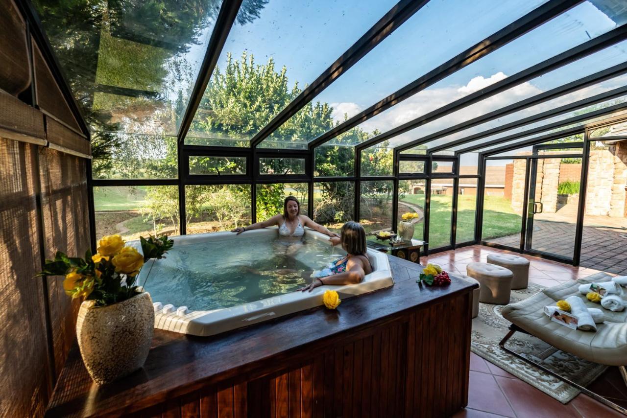 Kloppenheim Self Catering And Timeshare Resort Machadodorp 외부 사진